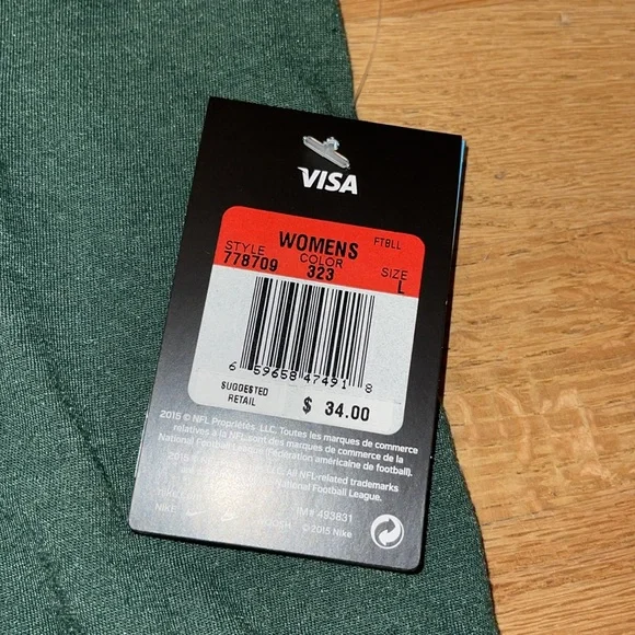 Women’s Packers Nike tee size large - Picture 4 of 6